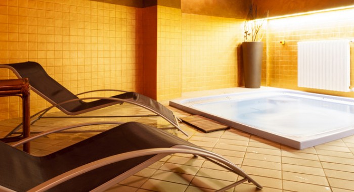 Hotel Cristallo, Sestriere ski chalet, image 5